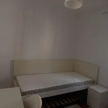 Sevillametal Apartment *
